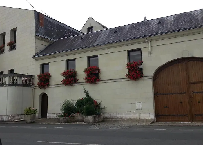 ベッド・アンド・ブレックファスト Le Prieure 3*